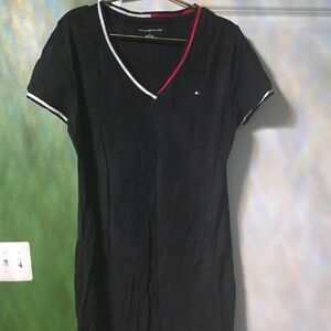 Tommy Hilfiger Black and White Trim V-Neck Tee Dress
